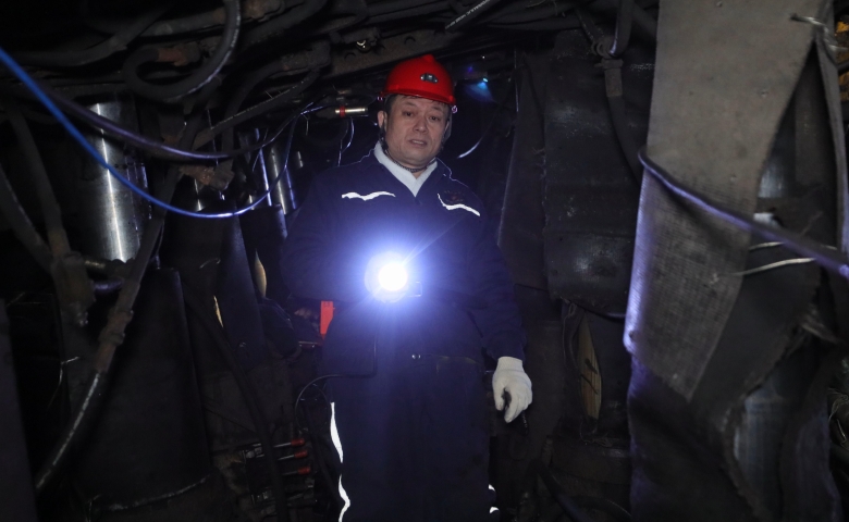 鲍衍胜到新陆矿调研检查工作