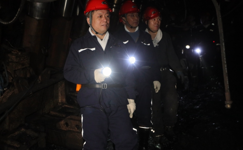 鲍衍胜到兴安矿调研检查工作