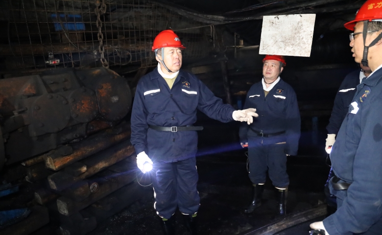 韩福生在富力矿调研检查时强调 织密安全防控网 确保...