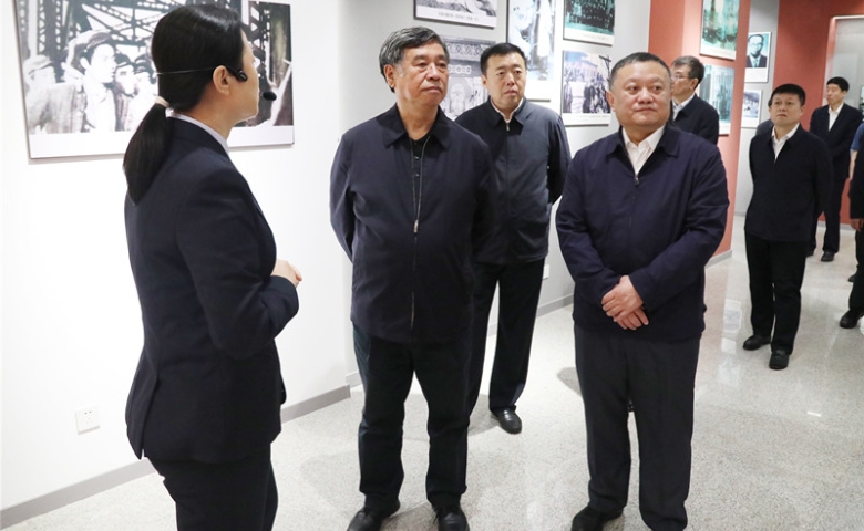 中国煤炭工业协会会长付建华到鹤岗矿业公司调研