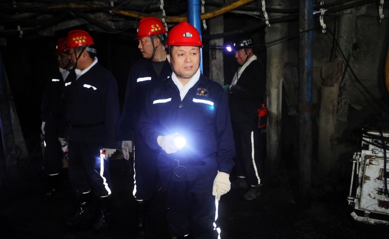 鲍衍胜到新陆矿调研检查工作